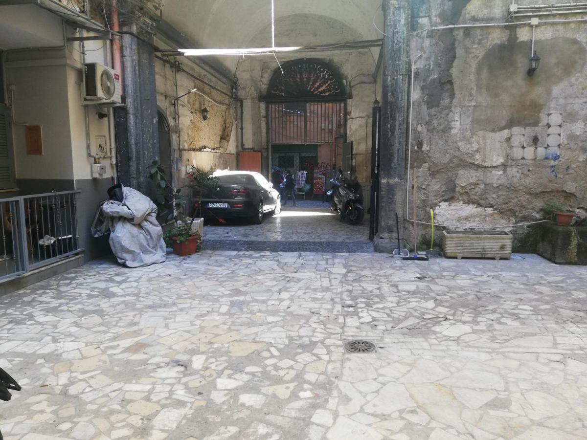 A Napoli Appartement Buitenkant foto